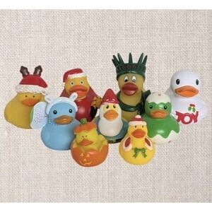 Holiday Rubber Ducks Christmas Easter Halloween 4th Of July Ducky Bath Lot Of 9